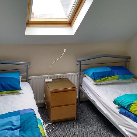 Fairman House Backpackers Bed & Breakfast Londonderry Bilik gambar
